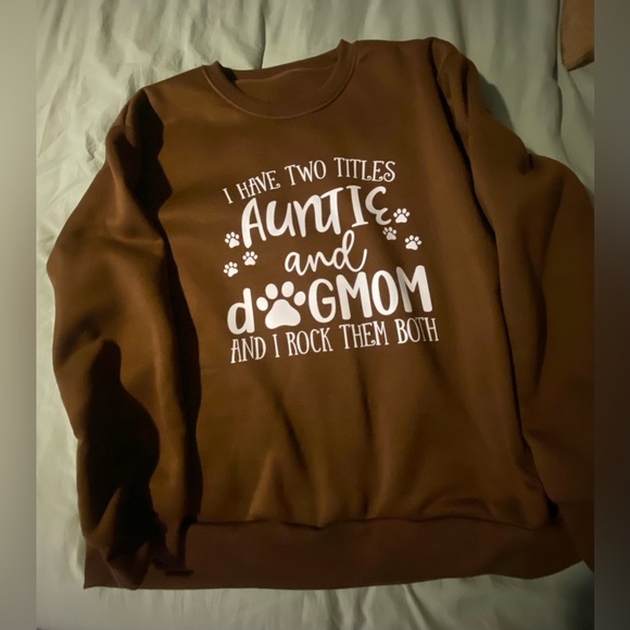 Sweatshirt - Picture 1 of 3